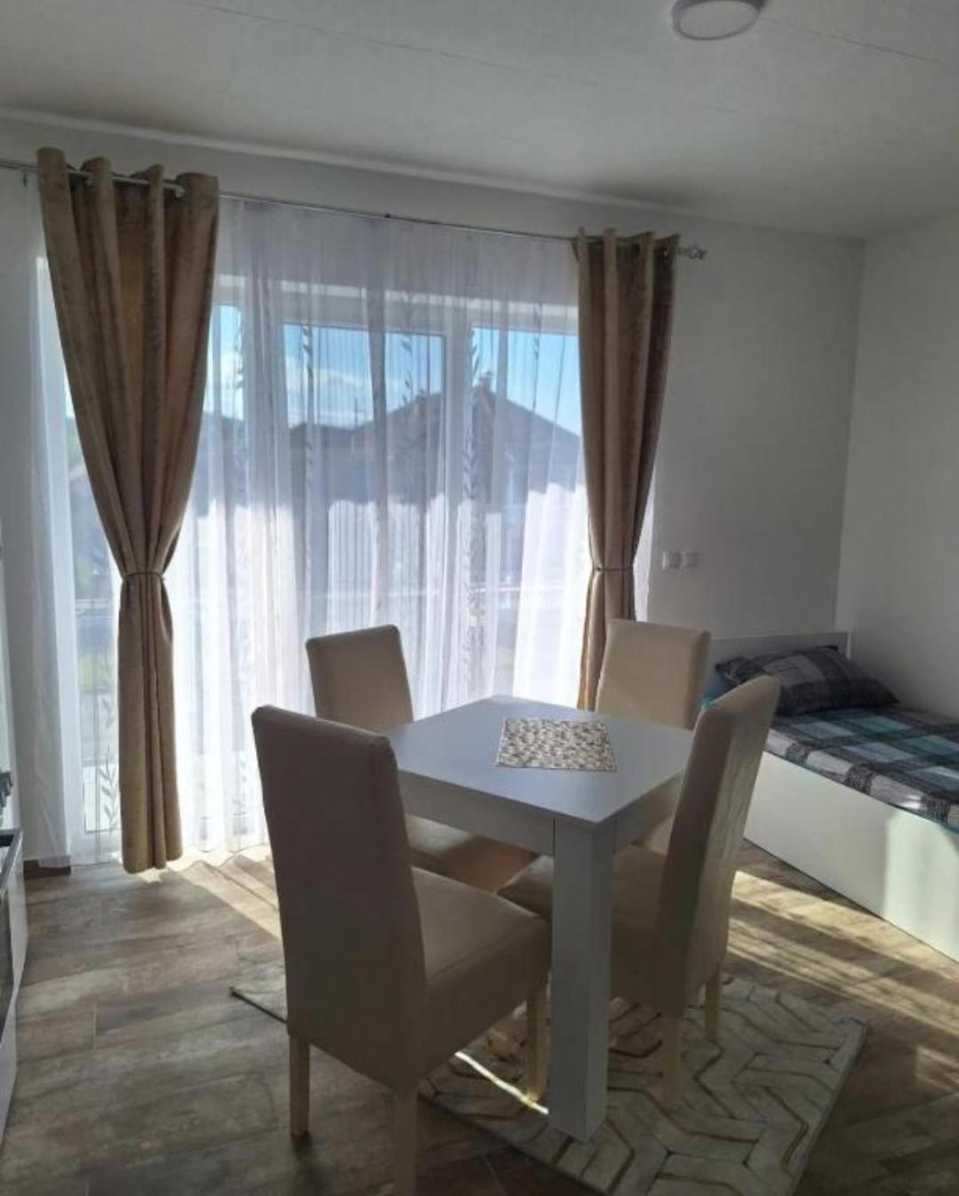 Apartmani Koki Kladovo Extérieur photo