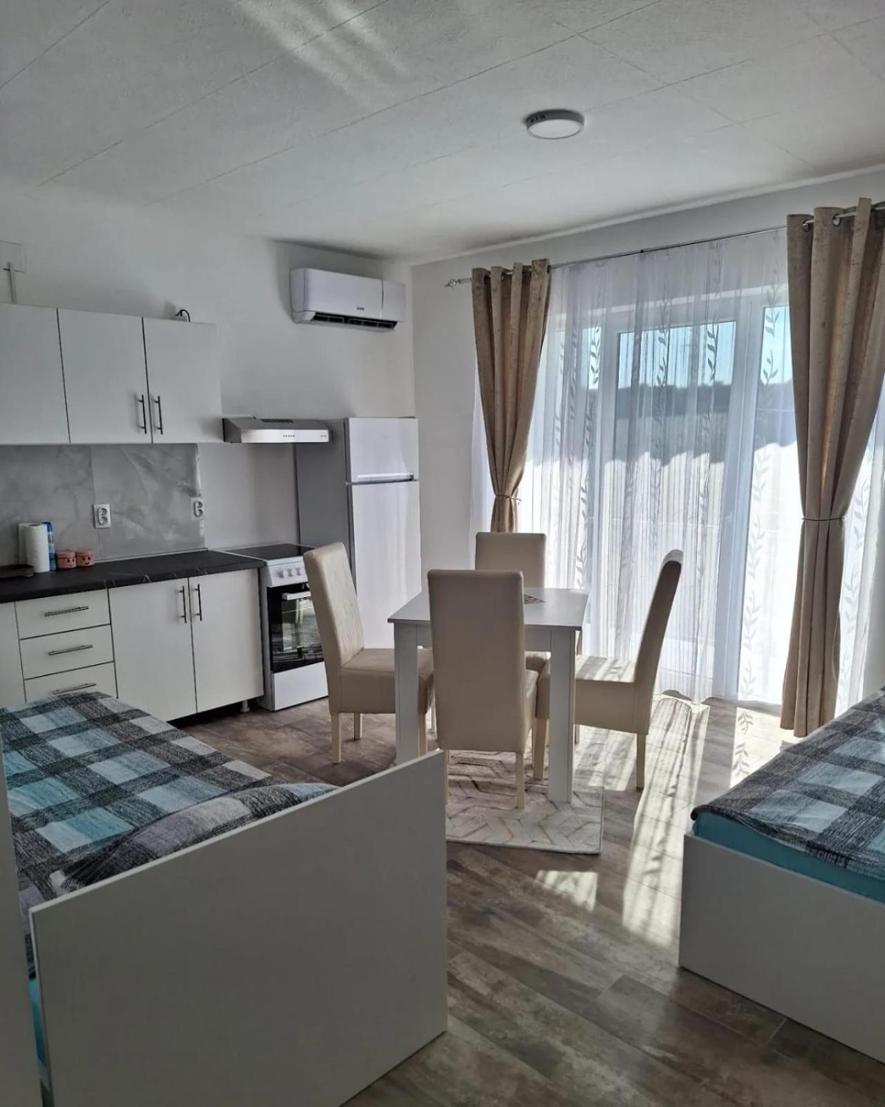 Apartmani Koki Kladovo Extérieur photo